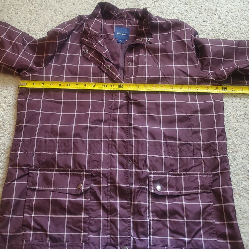 Light Jacket - Picture 5 of 10